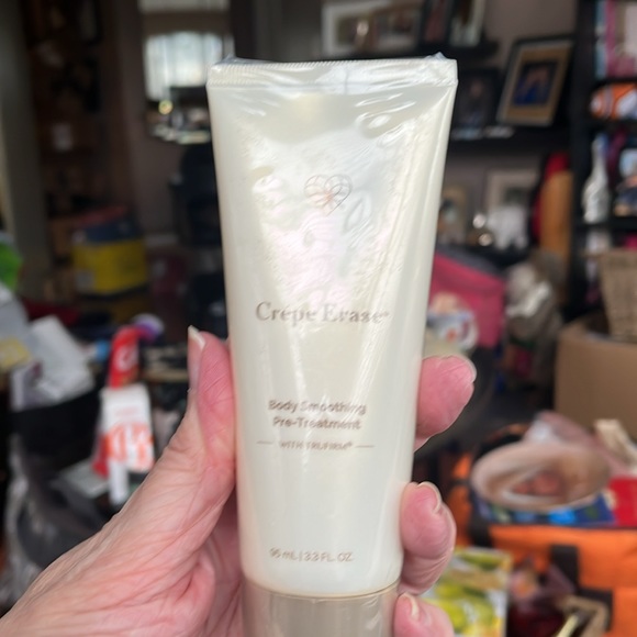 COPY - Crepe Erase Duo of Body Smoothing Pre-Treatment & Exfoliation Body Polis… - Picture 4 of 5